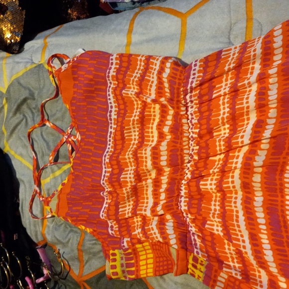 Dress - Picture 4 of 7